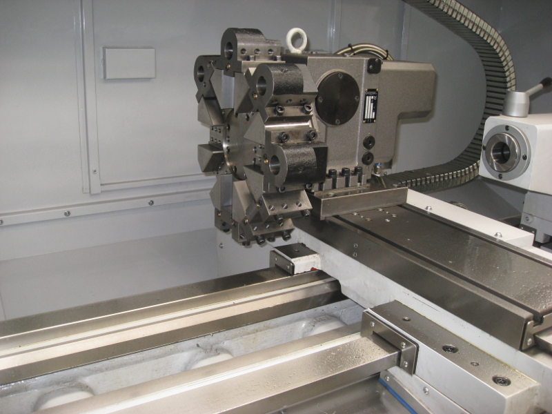 Torno CNC BNC-1800 - contrapunto